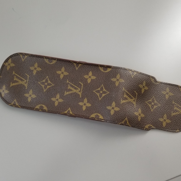 LOUIS VUITTON Classic Sunglasses Case Holder/France - Picture 7 of 16
